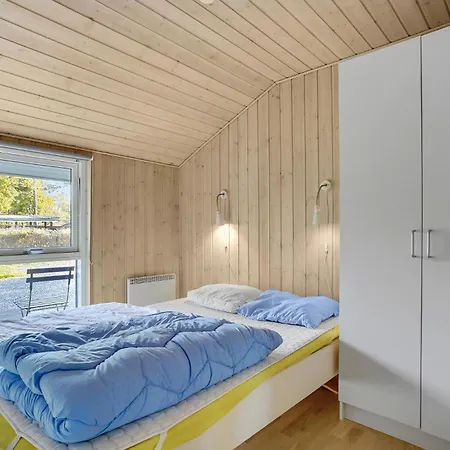 3 Bedroom Amazing In Nakskov Casa de Férias